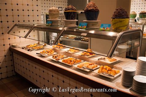 spice market buffet price